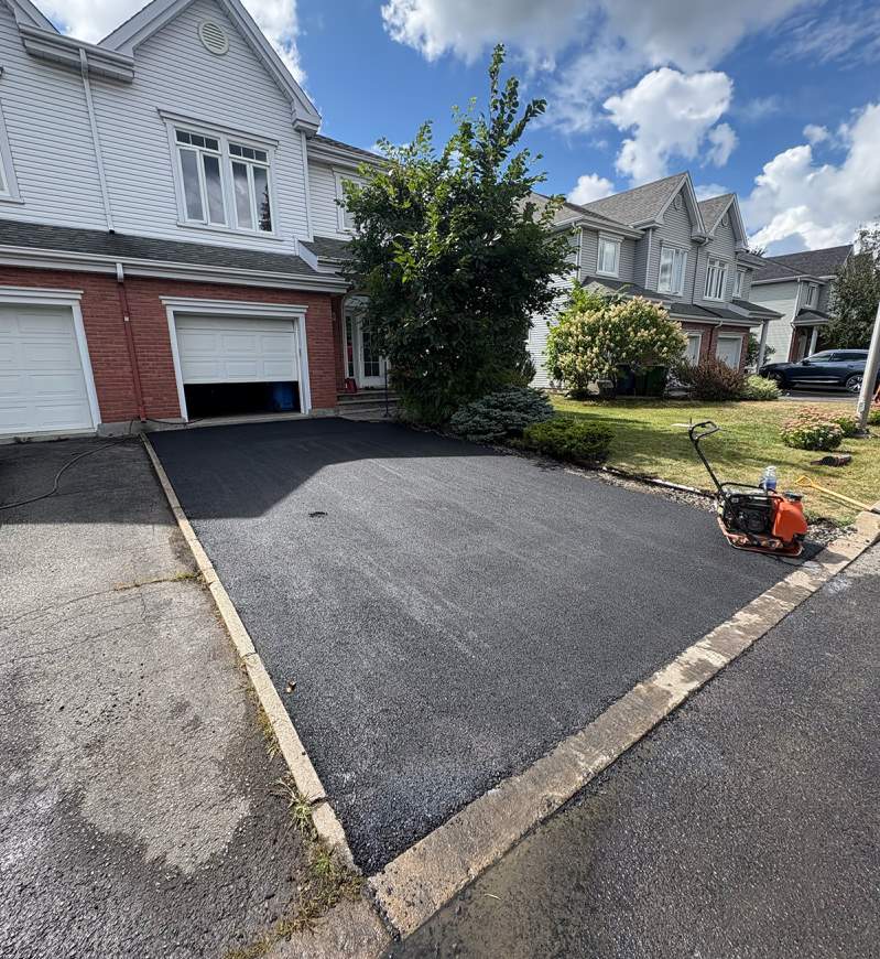 Asphalt resurfacing Boucherville Brossard