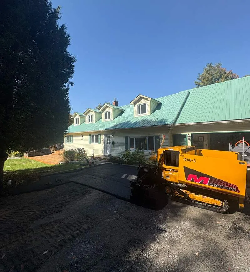 Asphalt resurfacing Boucherville Brossard